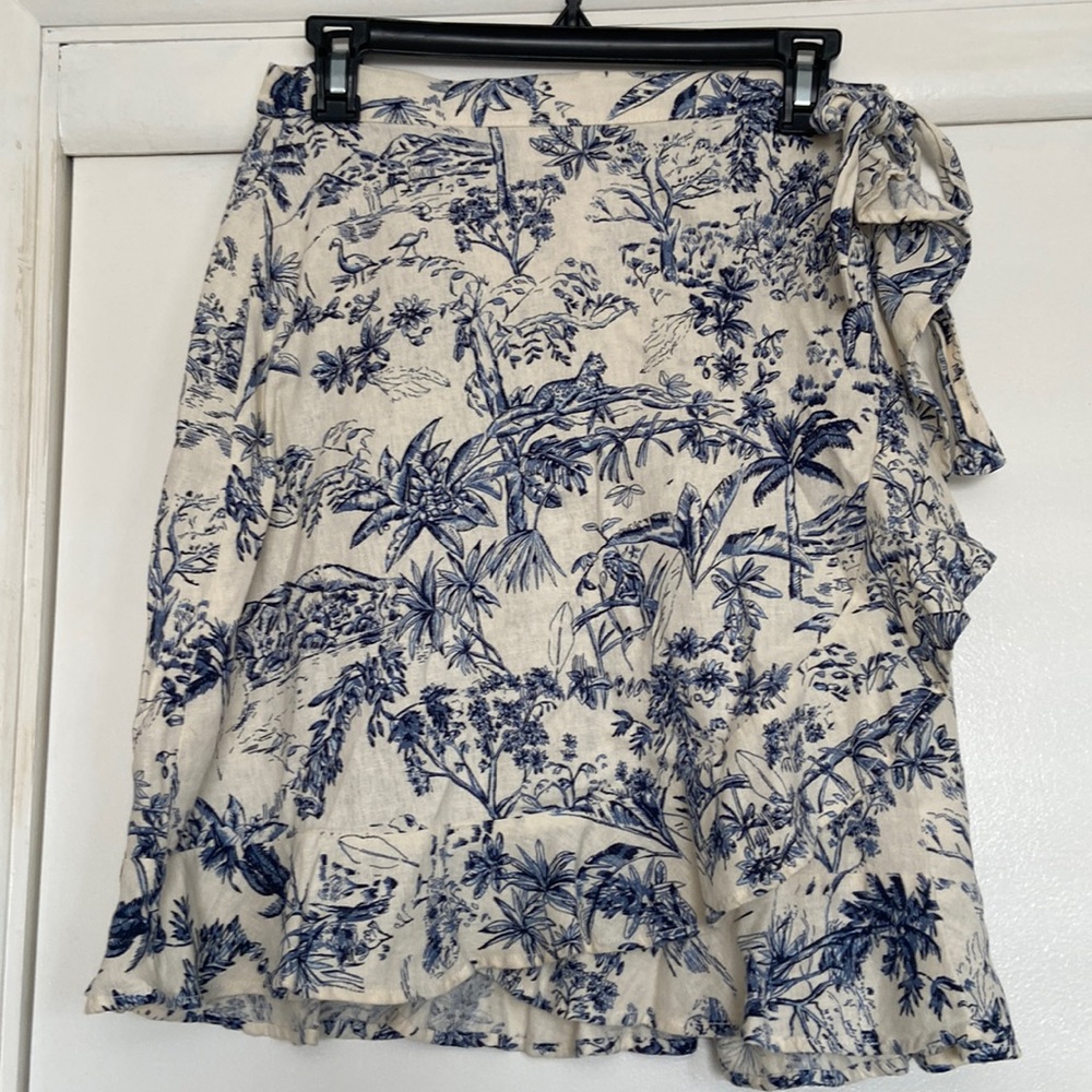 H&M Linen Blend wrap skirt size 6